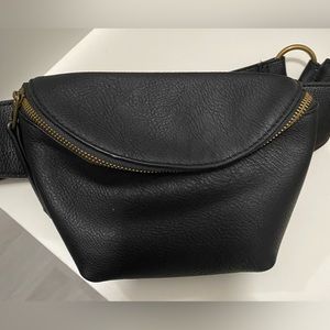 Black leather Fanny pack
